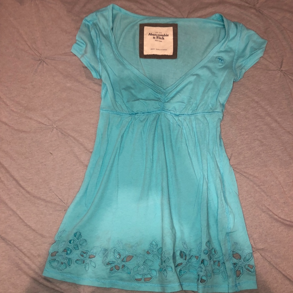 Abercrombie top!